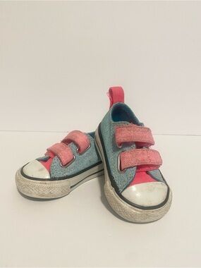 Converse Size 2 Baby Girl Slip Easy On Runners Running Shoes Velcro Pink Blue